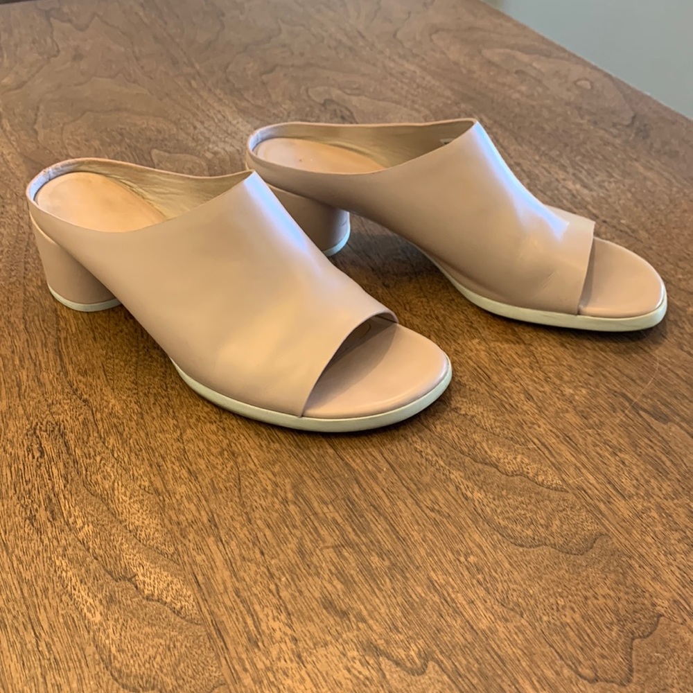 Ecco size 38 Shape rose dust sandal